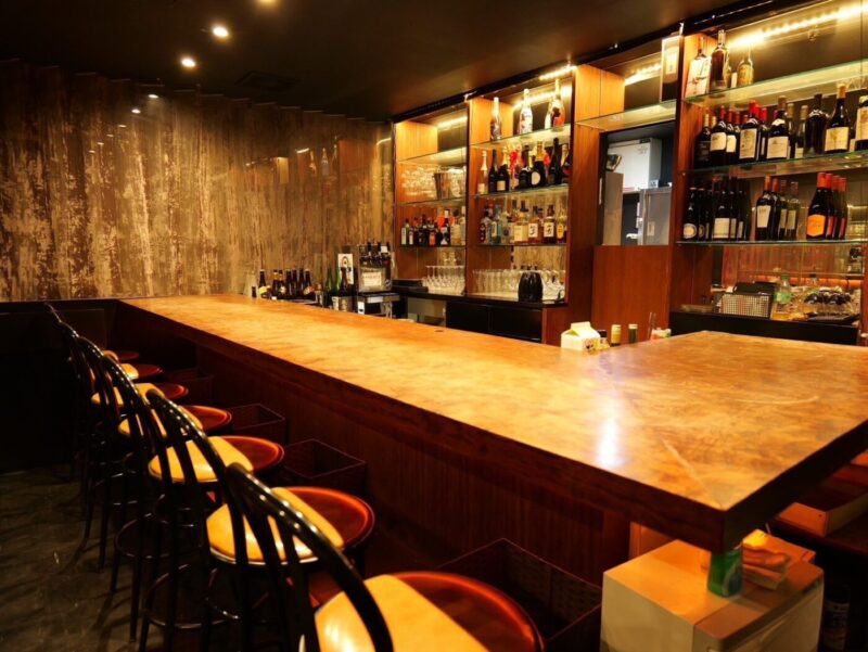 COUNTER SEAT