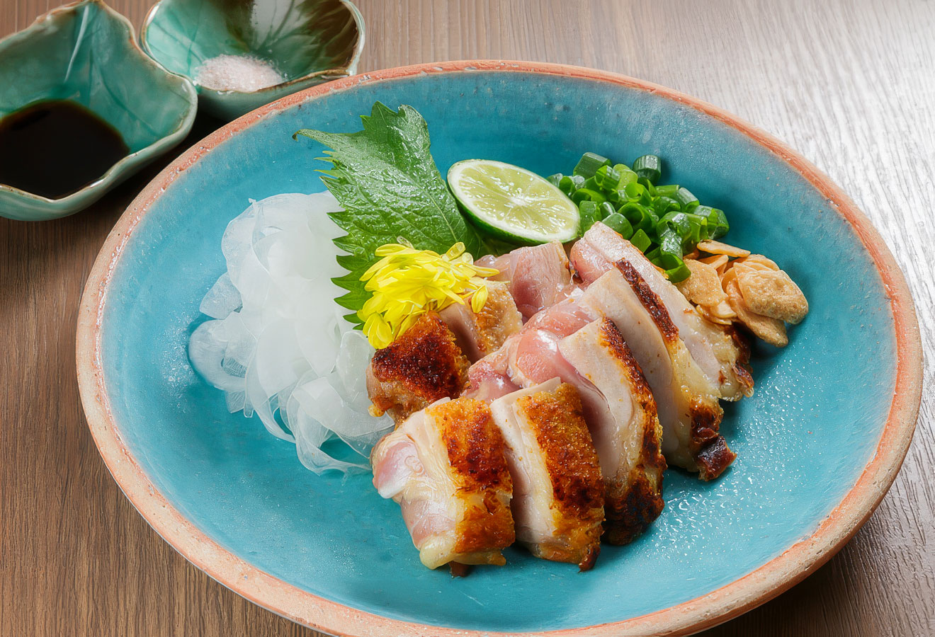 地鶏もも肉のたたき